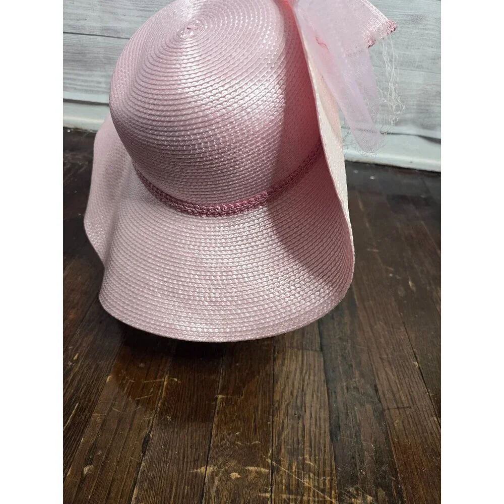 Vintage Pastel Pink Derby Church Hat Tulle